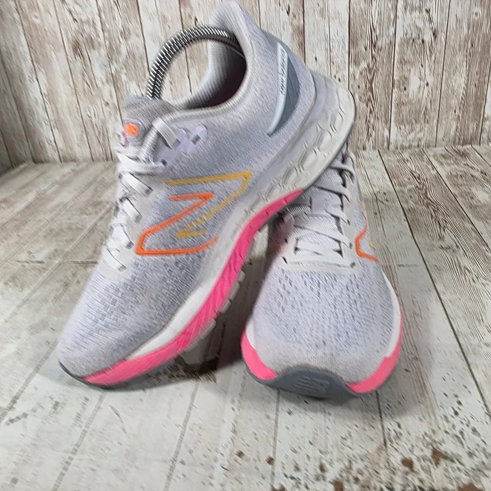 New Balance Fresh Foam 880‎ v11 Womens Running Shoes Grey Pink Orange W880G11